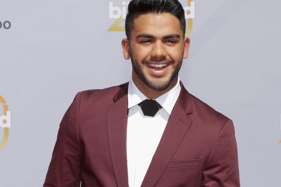 Carlos Adyan habla sobre su relación y responde críticas