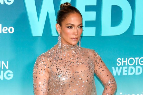 JLo felicita a Bad Bunny, JLo Congratulates Bad Bunny After His Super Bowl 2026 Halftime Show Announcement