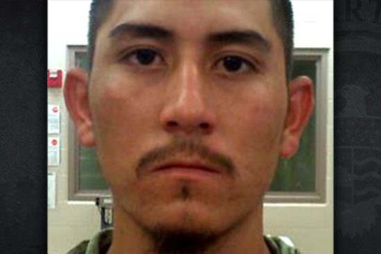 ICE busca a dos inmigrantes indocumentados por agresión, ICE Searching for Two Fugitives in Texas