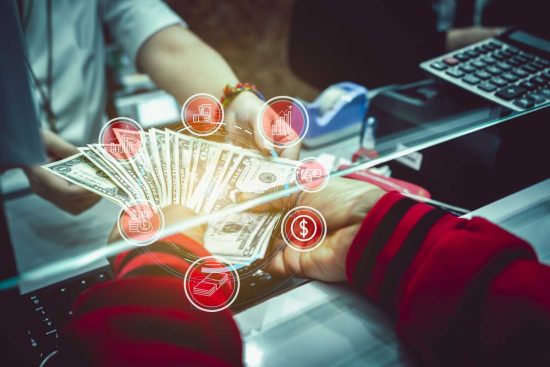 envío de dinero efectivo, aumentan las remesas