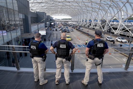 Cierre del Gobierno federal impacta a vuelos en EE. UU.