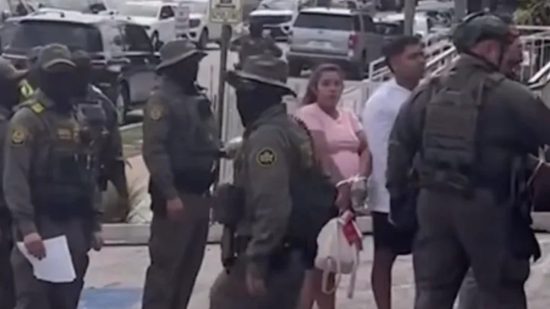 ICE detiene a hispana embarazada y la deja libre, ICE Detains Pregnant Hispanic Woman