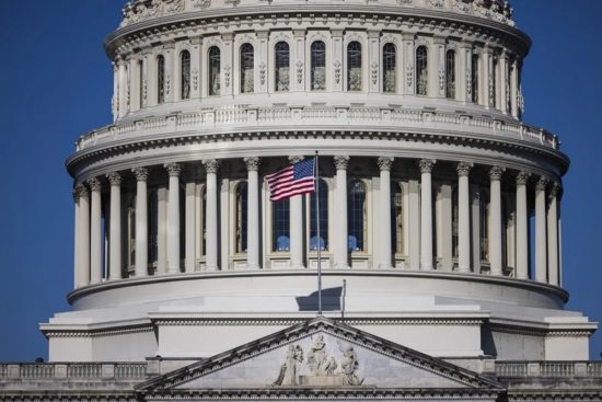Cierre del gobierno en Washingthon golpea a trabajadores, Chaos in Washington After Partial Federal Government Shutdown 2025