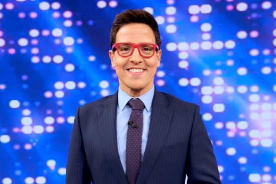 JLo y el desplante a Raúl González, JLo and the Snub to Raúl González That Sparked Outrage on Social Media