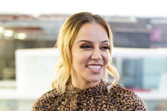 Rosie Rivera presume tratamiento estético pero la critican, Rosie Rivera Shows Off Aesthetic Treatment and Faces a Wave of Criticism on Social Media