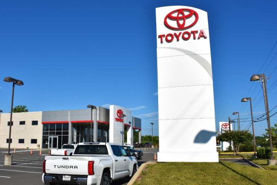 retiro de camionetas Toyota