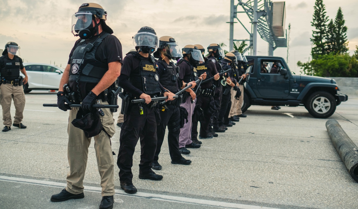 ICE Houston: operativo genera tensión viral, ICE Houston immigrant incident.