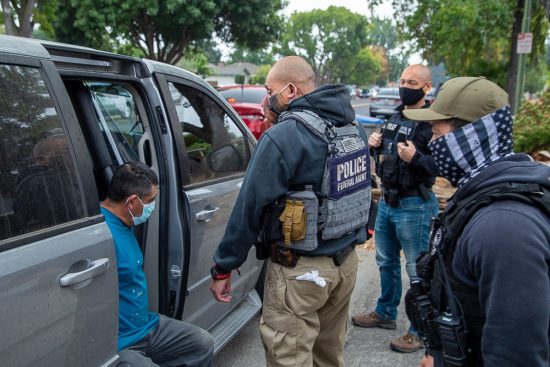 Frases para redadas del ICE que pueden protegerte, ICE raids: The rights phrases to protect you