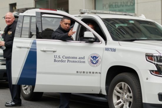 ¿ICE entrar a tu casa?, ICE Home Entry: Know Your Rights and How to Stay Safe