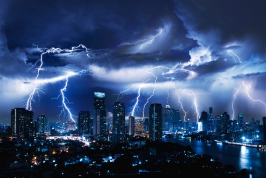 Tormentas previas a Thanksgiving