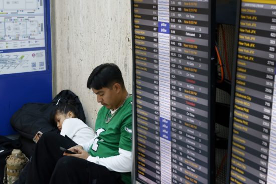 El caos aéreo pone en riesgo el cierre del Gobierno