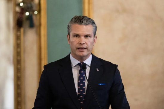 EE.UU. defiende ataques, supervivientes, Hegseth responde MundoNOW