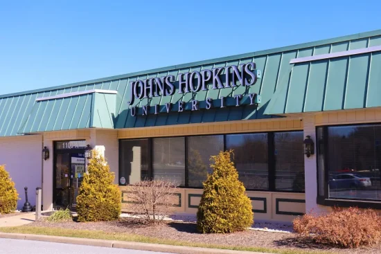 matrícula gratis en Universidad Johns Hopkins