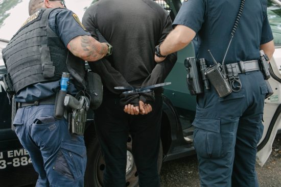 Derechos iniciales para padres detenidos por ICE, Parents detained by ICE have essential rights