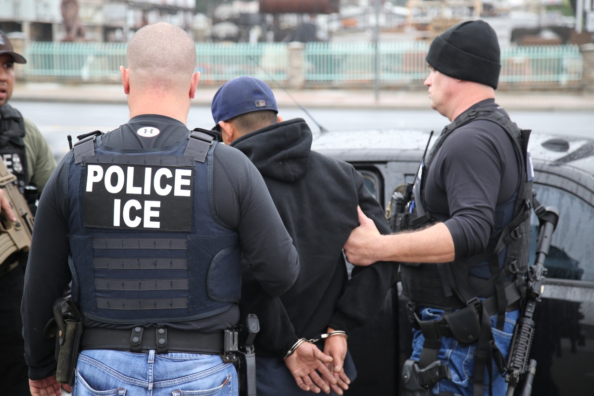 Vendedor de tamales detenido en California, Tamale Vendor Detained by ICE in California