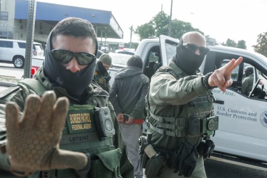 Operativo en Florida deja decenas de inmigrantes indocumentados arrestados, immigration Operation in Florida Leads to 14 Immigrants Arrested