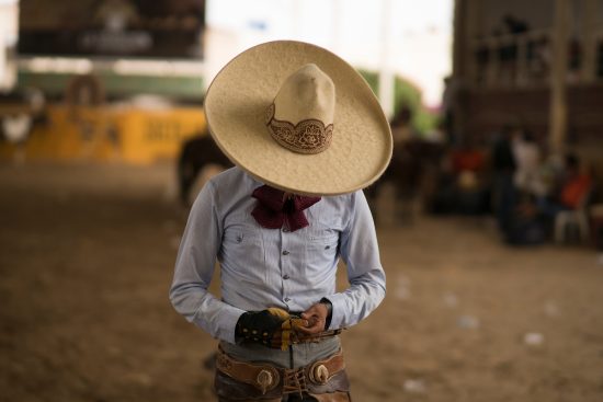 El Charro desata nueva polémica, El Charro Mayrita controversy worsens after explosive accusations