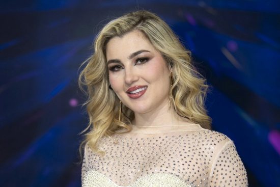 Melenie deja de seguir a Alicia Villarreal