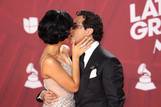 Ángela Aguilar enfrenta críticas 