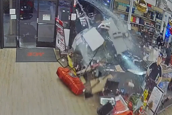 vehículo, Ferretería, Accidente