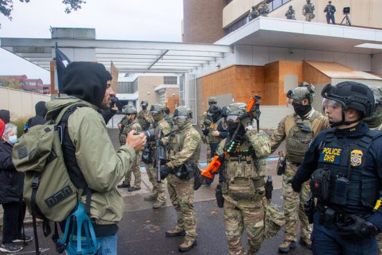 Corte Suprema y el freno al despliegue militar de Trump