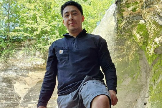 ICE, ayuda, esposo detenido MundoNOW, ICE Arrests Man and His Whereabouts Remain Unknown