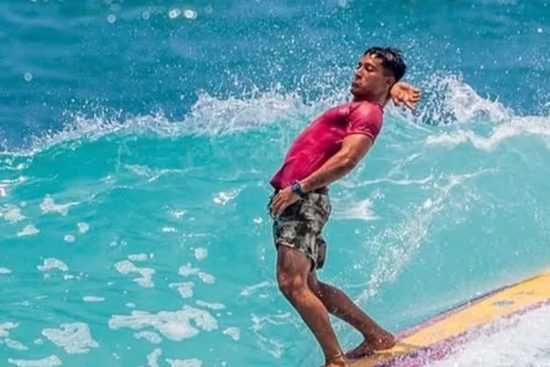 Sueño de surf profesional, Altos costos ,Busca apoyo MundoNOW