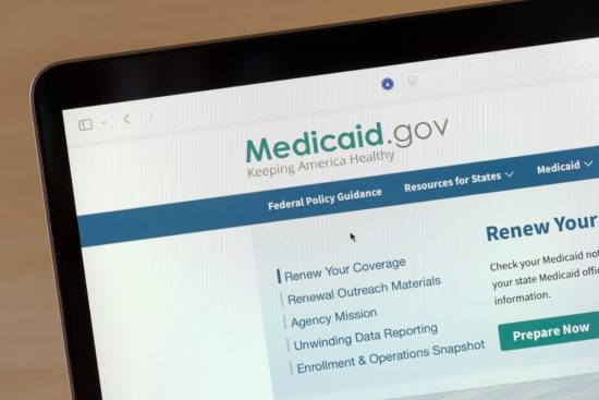 Medicaid y agentes migratorios