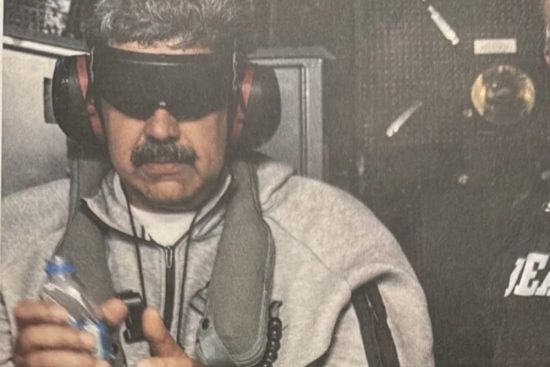 Imagen de Maduro, Atuendo, Nike Tech MundoNOW