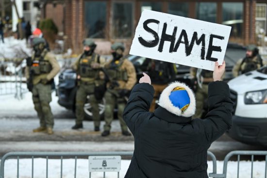 Mujer muere en operativo, agentes migratorios, Protestas, MundoNOW