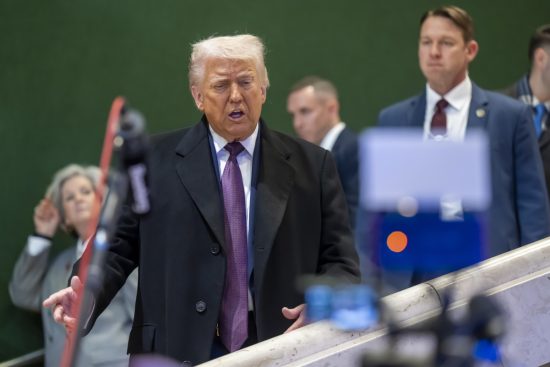 Nueva demanda de California contra Trump por oleoductos