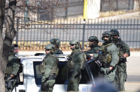 Control migratorio federal intensifica tensión en Minneapolis