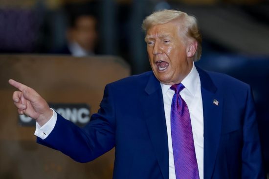 50 millones, petroleras, Donald Trump MundoNOW