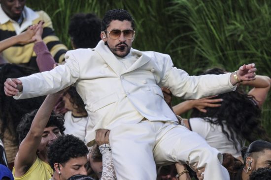 Bad Bunny representa Estados Unidos, según encuesta nacional