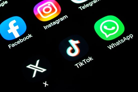 DHS ,Google y Meta, ICE MundoNOW