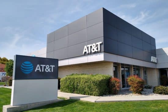 AT&T invertirá $250 mil millones