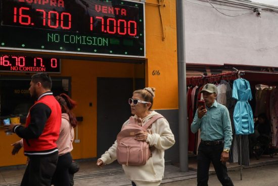 caen envíos de dinero a México