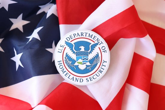 Cierre del DHS se agrava por división republicana, DHS shutdown Congress conflict