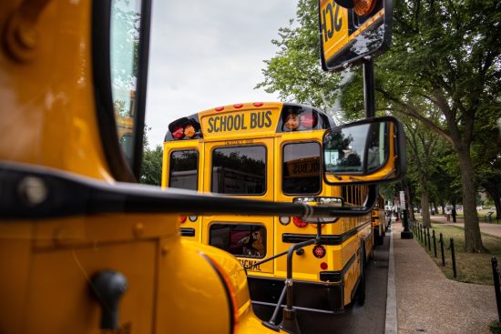 Accidente, Estudiantes, Tennessee MundoNOW, Tennessee School Bus Accident Leaves Two Students Dead