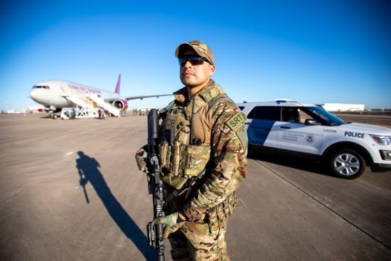 Deportaciones masivas y metas incumplidas del DHS