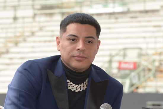 Eduin Caz fue vendedor