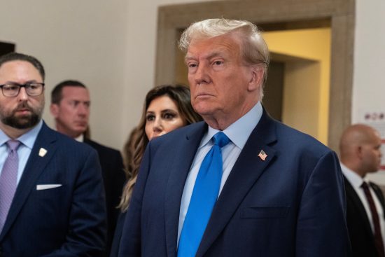 trump, ciudadania, nacimiento, corte, jueces, Birthright Citizenship Change Plan Defended by Trump at the Supreme Court