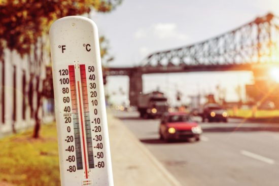 Tres niños mueren por calor