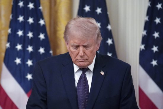 Trump no asistirá a boda de su hijo en Bahamas