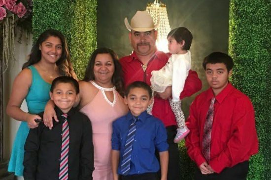 Migrante detenido por ICE desata controversia en Texas