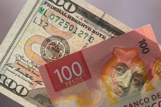 se recupera el dólar en México
