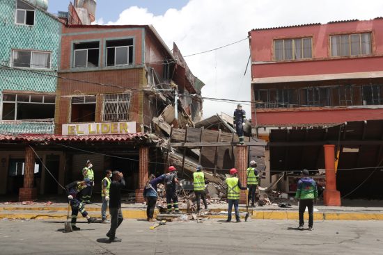 Terremotos en Venezuela: aumenta el número de víctimas, Venezuela earthquakes death toll and rescue efforts