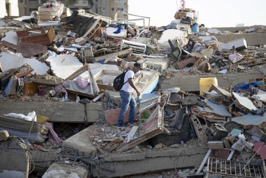 Sobreviviente en Venezuela busca a su mamá, Venezuela Earthquakes Testimony