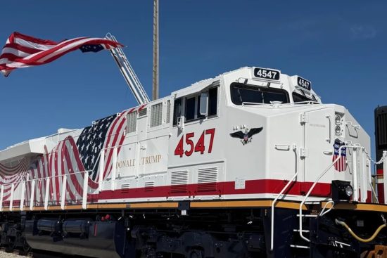 Tren, Trump, aniversario MundoNOW